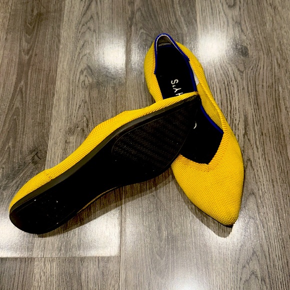 Rothy’s Yellow The Point Size 8 - Picture 3 of 4